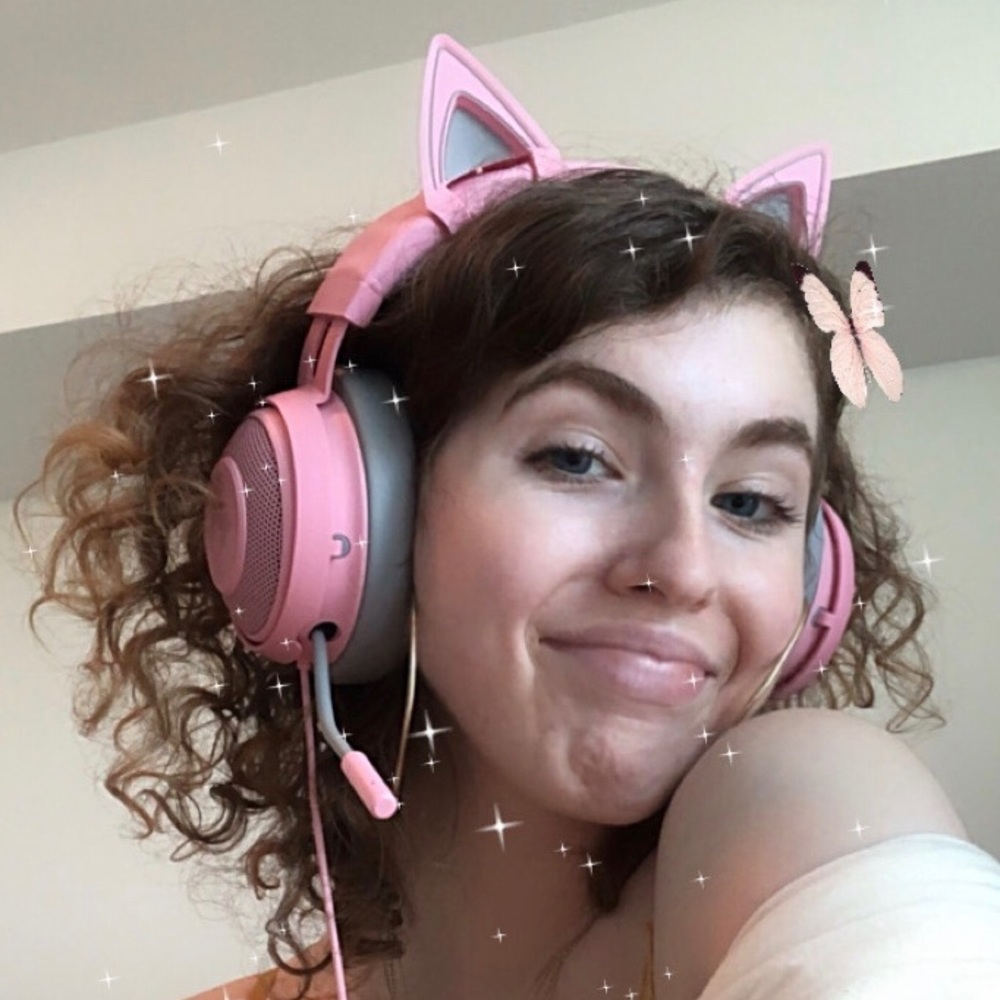 Meet your Posher, Simone